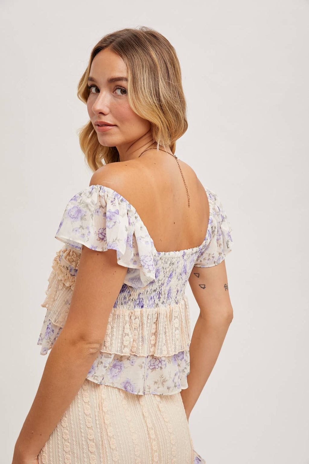 *FINAL SALE* Caroline Floral Print Ruffle Lace Trimmed Top